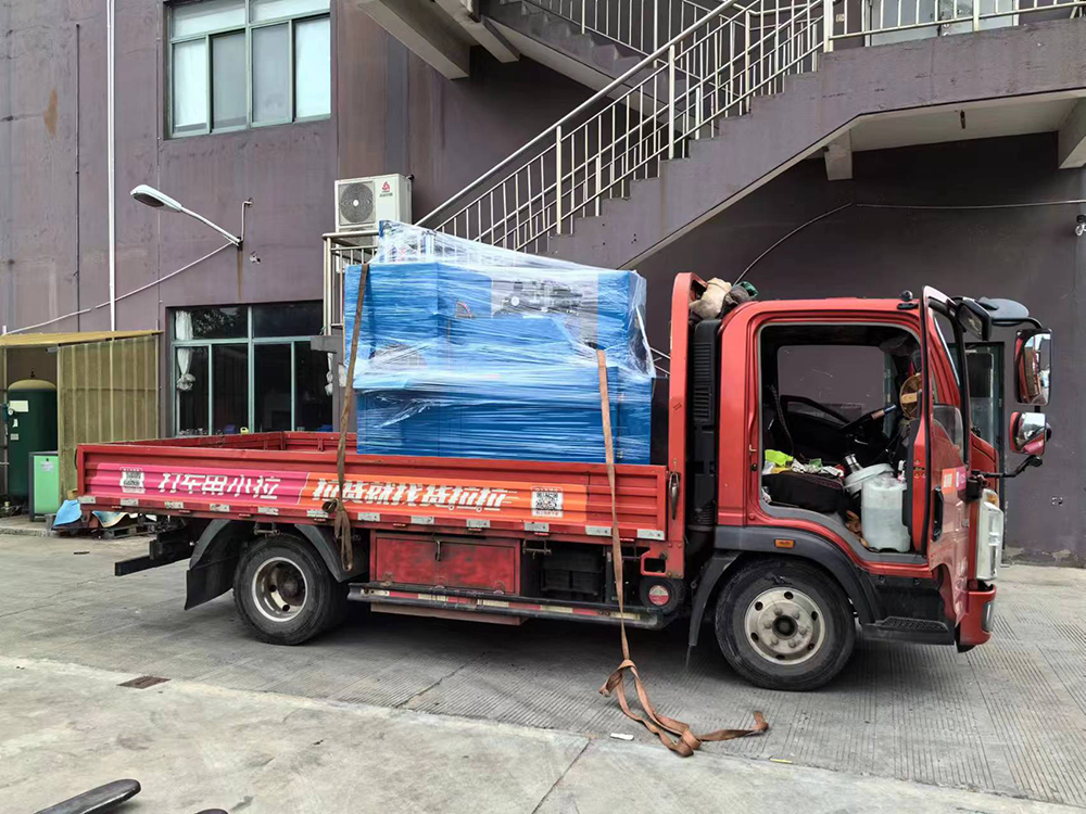 客戶非標(biāo)定制的壓鑄鋁切割機(jī)SDY-MK600出庫了-1